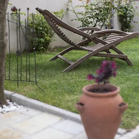 Rosae Retreat Luxury