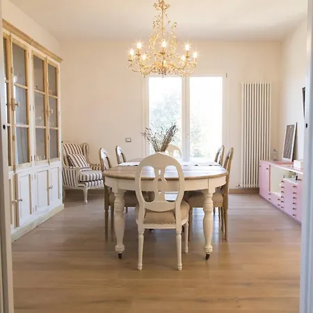 빌라 Rosae Retreat Luxury